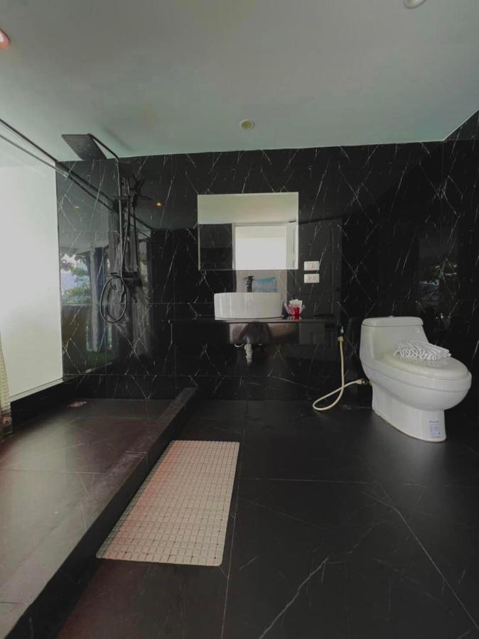 Patong Sunset Villa Phuket Exterior photo