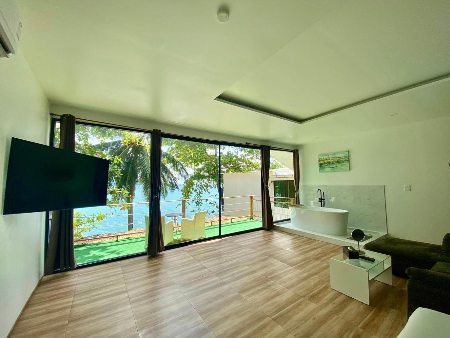 Patong Sunset Villa Phuket Exterior photo