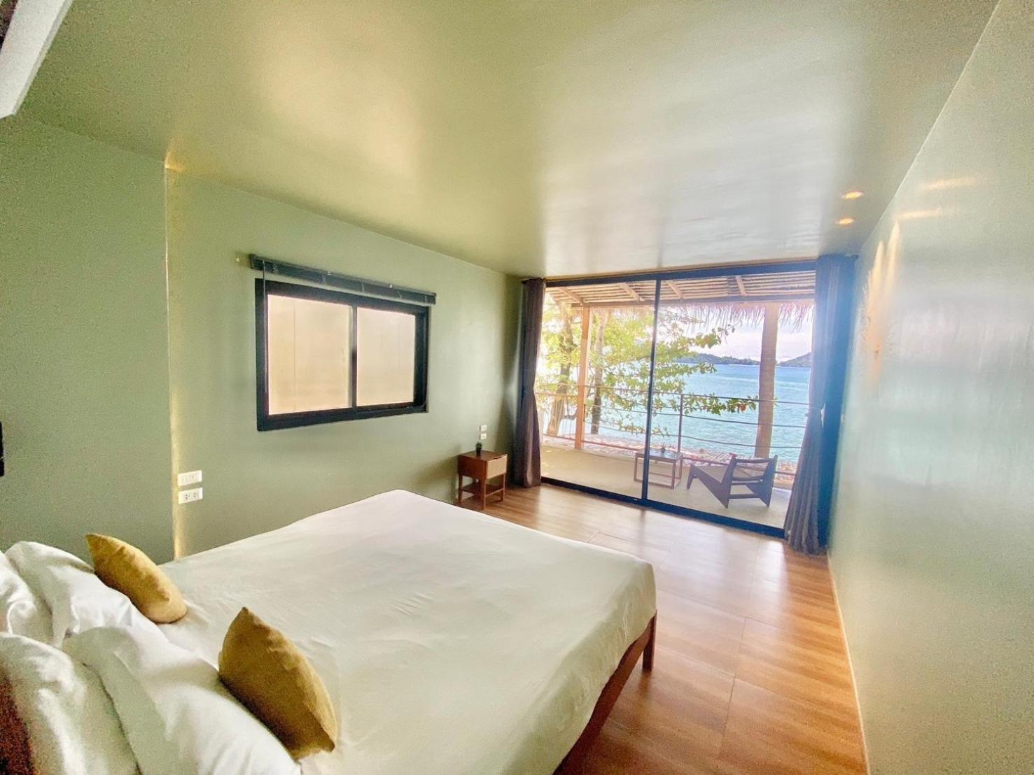 Patong Sunset Villa Phuket Exterior photo