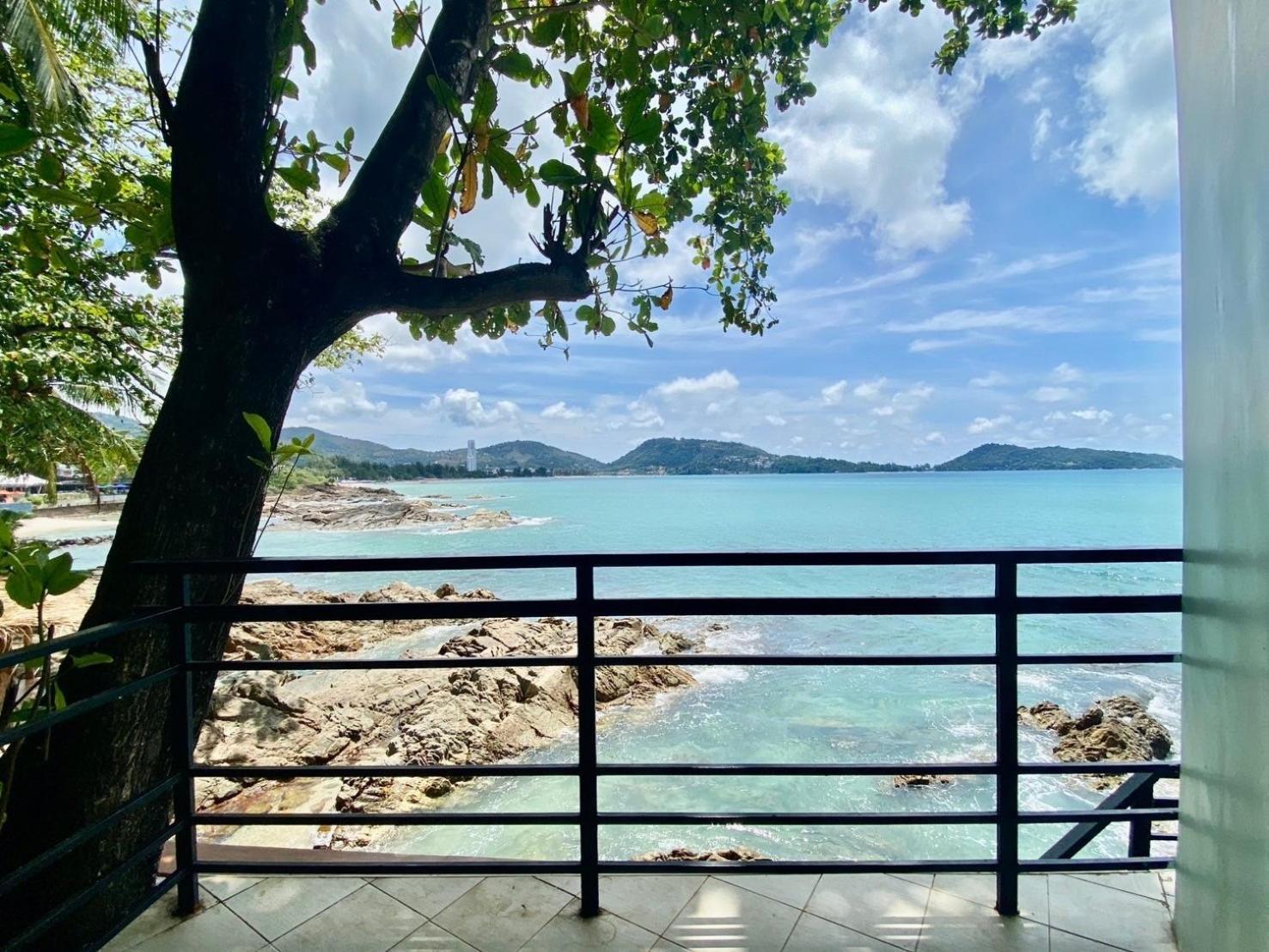 Patong Sunset Villa Phuket Exterior photo