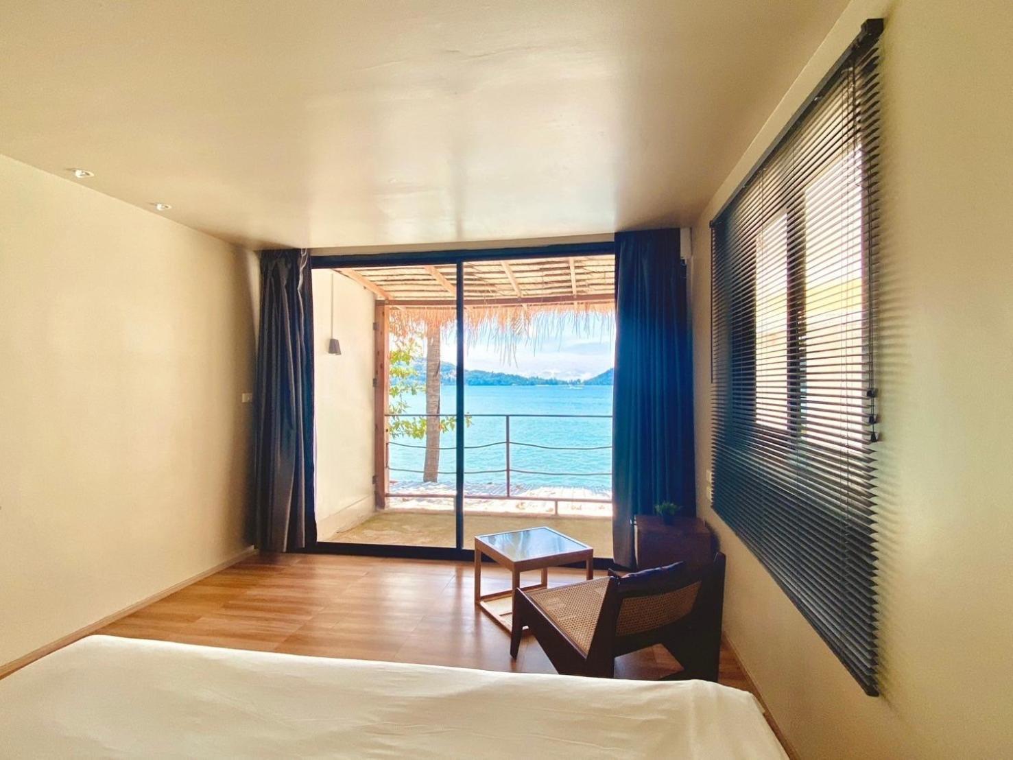 Patong Sunset Villa Phuket Exterior photo
