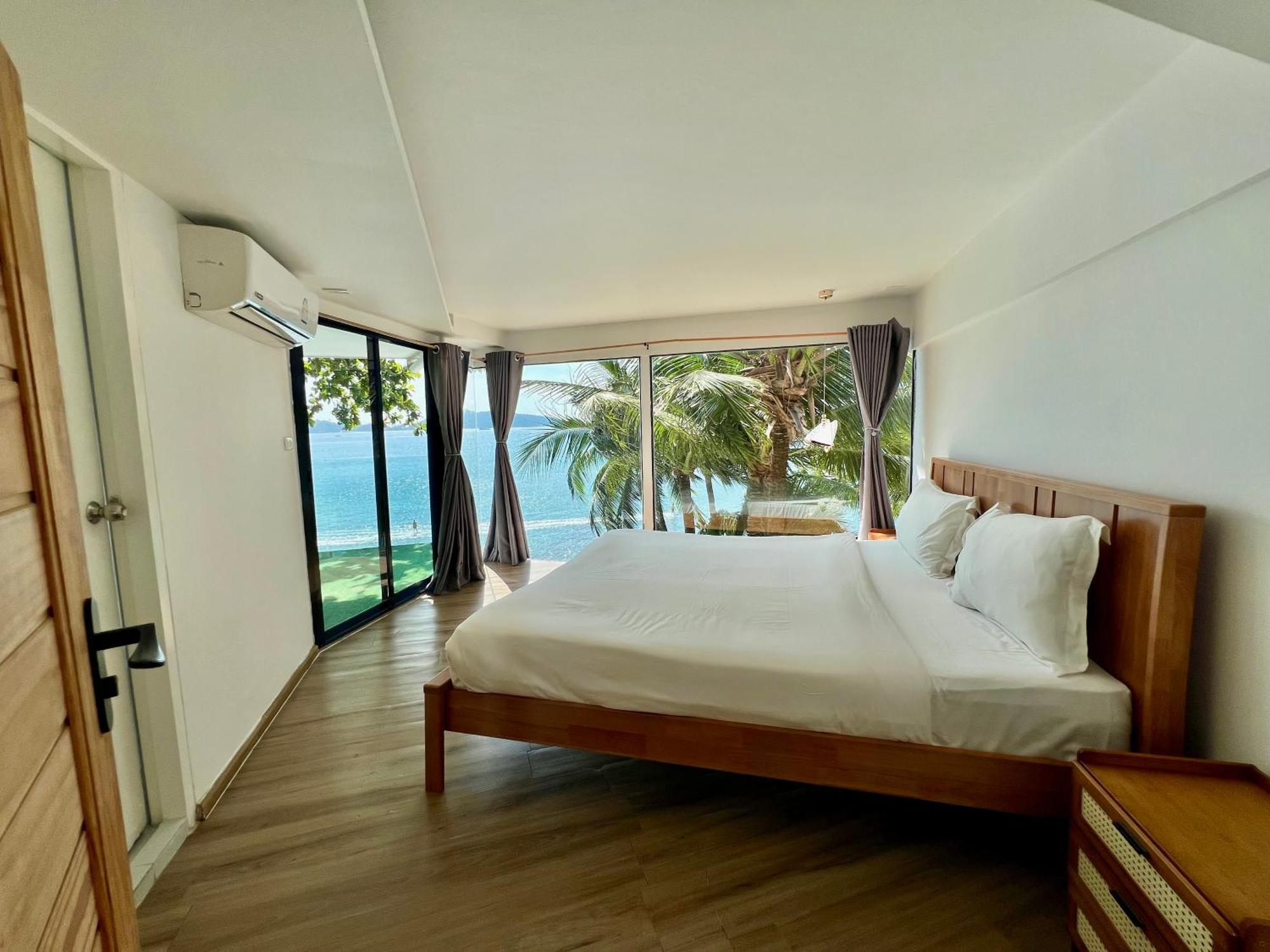 Patong Sunset Villa Phuket Exterior photo